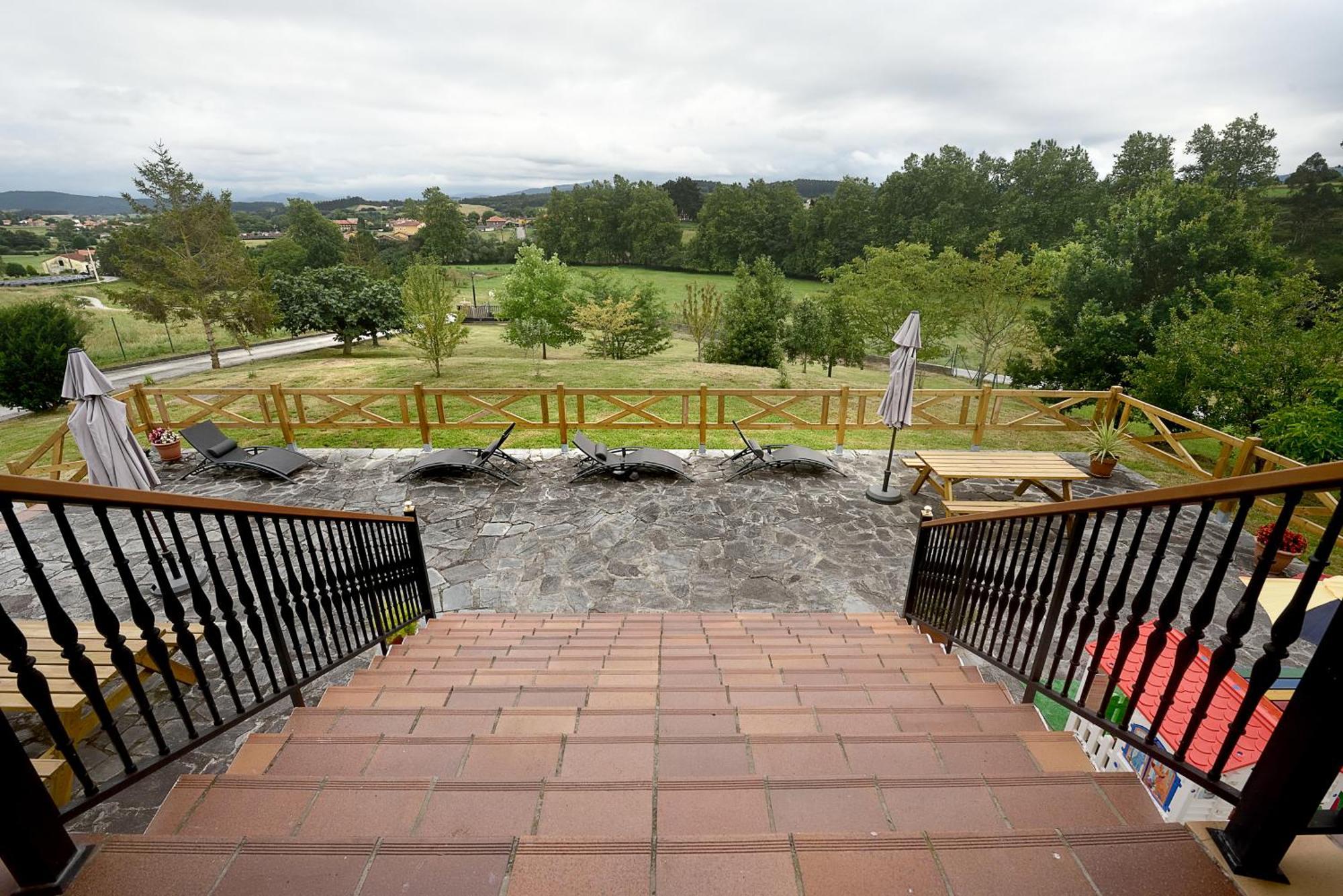 Los Avellanos De Santillana Queveda Exterior foto